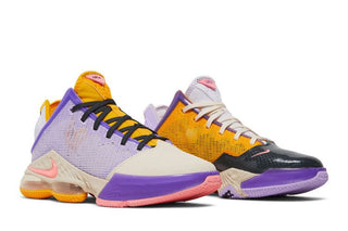 Nike LeBron 19 Low 'Mismatch'