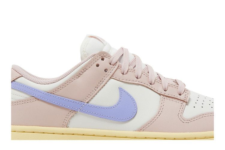 Nike Dunk Low 'Pink Oxford'