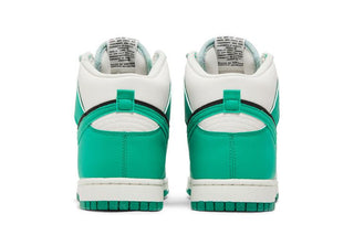 Nike Dunk High SE 'Stadium Green'