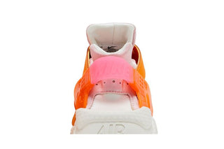 Nike Air Huarache 'Solar Flare Soft Pink'