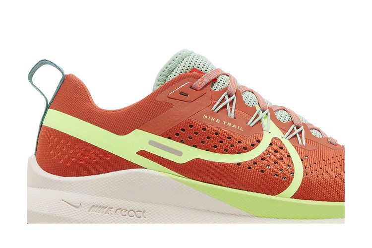 Nike React Pegasus Trail 4 'Mantra Orange Ghost Green'