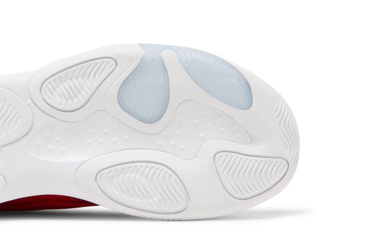 Air Jordan Max Aura 4 'University Red'