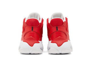 Air Jordan Max Aura 4 'University Red'
