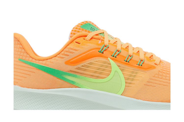 Nike Air Zoom Pegasus 39 'Peach Cream Ghost Green'