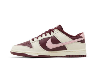 Nike Dunk Low Premium 'Valentine's Day'