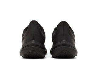 Nike Air Winflo 9 Shield 'Triple Black'