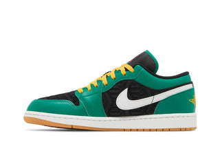 Air Jordan 1 Low SE 'Christmas'
