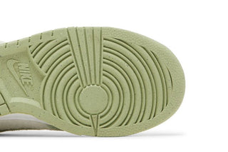 Nike Dunk Low SE 'Fleece - Honeydew'
