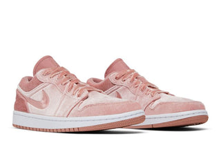 Air Jordan 1 Low SE 'Pink Velvet'