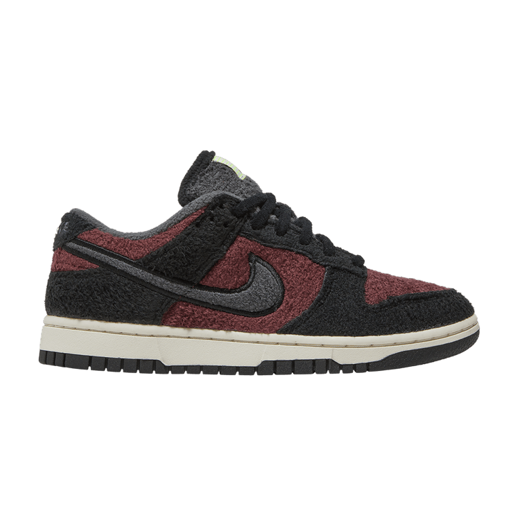 Nike Dunk Low SE 'Fleece - Burgundy Crush'