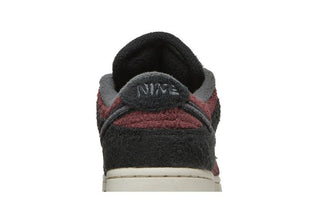 Nike Dunk Low SE 'Fleece - Burgundy Crush'