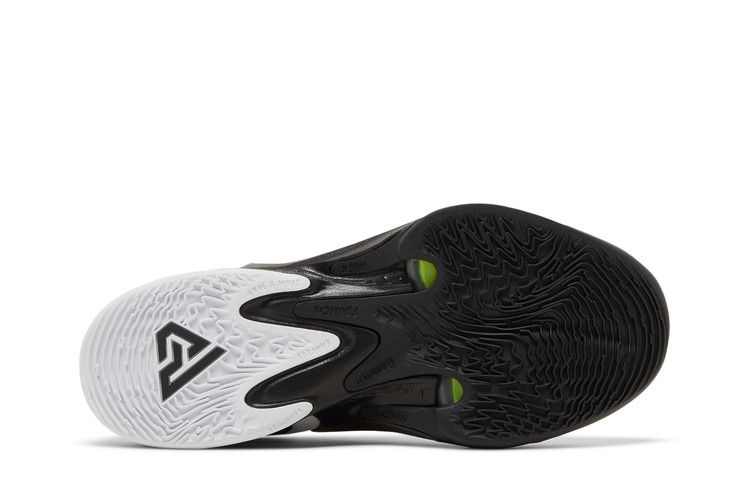 Nike Zoom Freak 4 TB 'White Black'