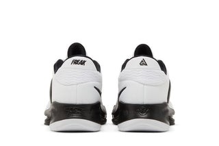 Nike Zoom Freak 4 TB 'White Black'