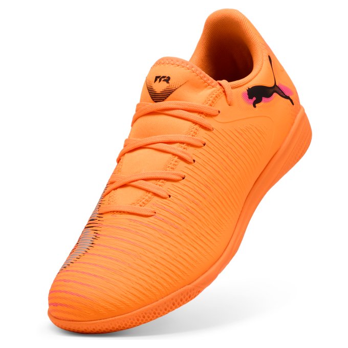 PUMA Future 8 Play Indoor Soccer Shoes