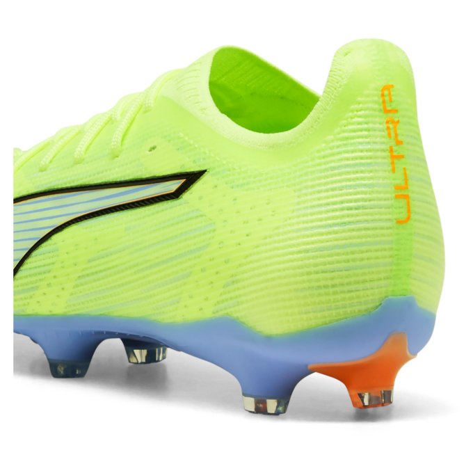 PUMA Women's Ultra 6 Pro Light up FG