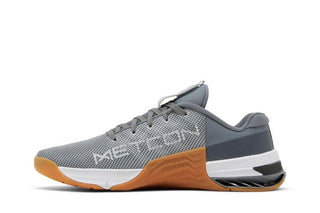 Nike Metcon 8 'Smoke Grey Gum'