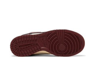 Nike Dunk Low SE 'Sisterhood - Team Red'