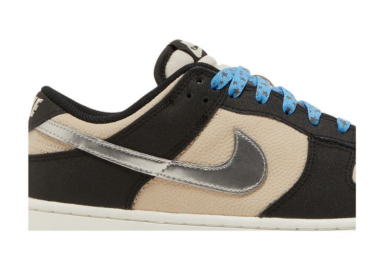 Nike Dunk Low 'Starry Laces'