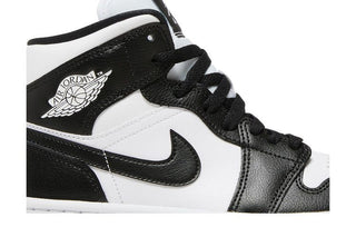 Air Jordan 1 Mid 'Panda'