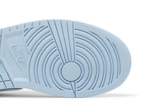Air Jordan 1 Low SE 'Reverse Ice Blue'