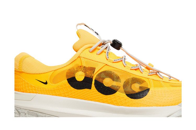 Nike ACG Mountain Fly 2 Low 'Laser Orange'