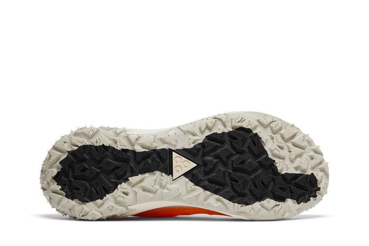 Nike ACG Mountain Fly 2 Low 'Laser Orange'