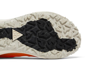 Nike ACG Mountain Fly 2 Low 'Laser Orange'