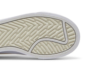 Nike Court Legacy Lift 'Feel Love'