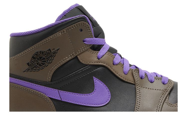 Air Jordan 1 Mid 'Palomino'