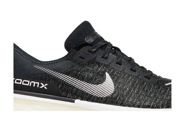 Nike ZoomX Invincible 3 'Black White'