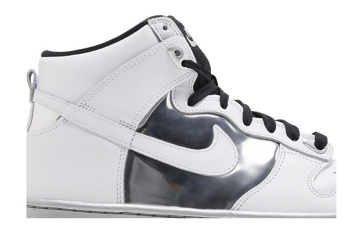 Nike Dunk High 'Chrome'