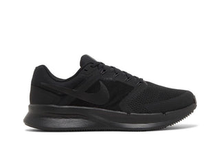 Nike Run Swift 3 'Triple Black'