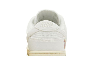 Nike Dunk Low SE 'The Future is Equal'