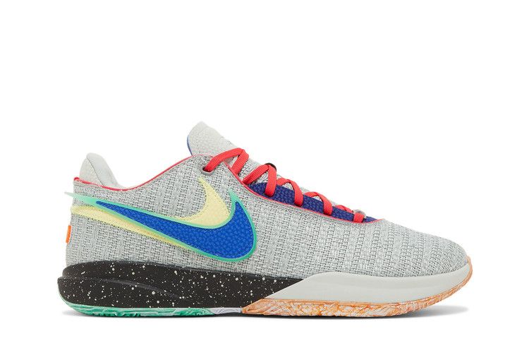 LeBron 20 'Nike Lifer'