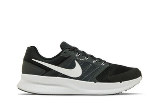 Nike Run Swift 3 'Black White'