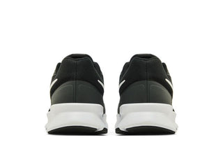 Nike Run Swift 3 'Black White'