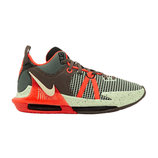Nike LeBron Witness 7 'Bright Crimson Alligator'