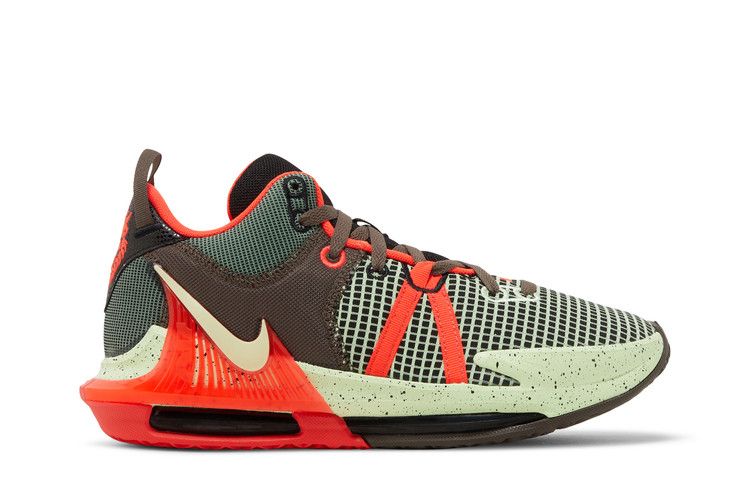 Nike LeBron Witness 7 'Bright Crimson Alligator'