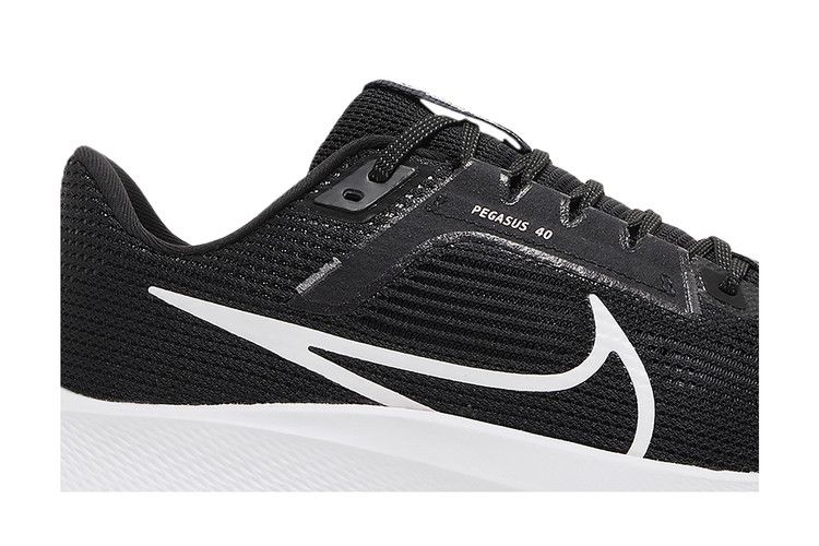 Nike Air Zoom Pegasus 40 'Black White'