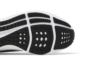 Nike Air Zoom Pegasus 40 'Black White'