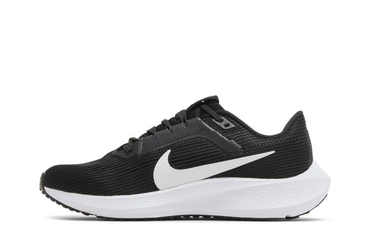 Nike Air Zoom Pegasus 40 'Black White'