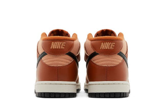 Nike Dunk Mid 'Amber Brown'