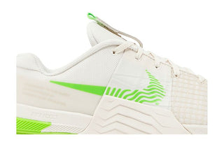 Nike Metcon 8 'Phantom Green Strike'