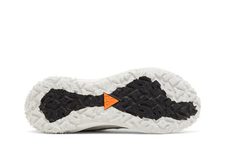 Nike ACG Mountain Fly 2 Low 'White Bright Mandarin'