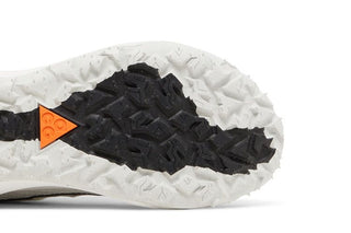 Nike ACG Mountain Fly 2 Low 'White Bright Mandarin'