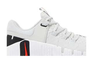 Nike Free Metcon 5 'Photon Dust Picante Red'
