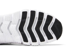 Nike Free Metcon 5 'Photon Dust Picante Red'