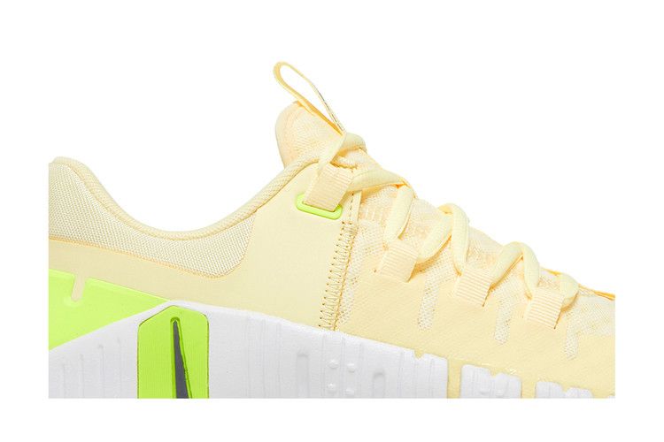 Nike Free Metcon 5 'Citron Tint Volt'