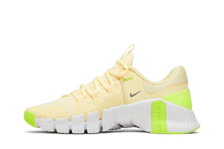 Nike Free Metcon 5 'Citron Tint Volt'