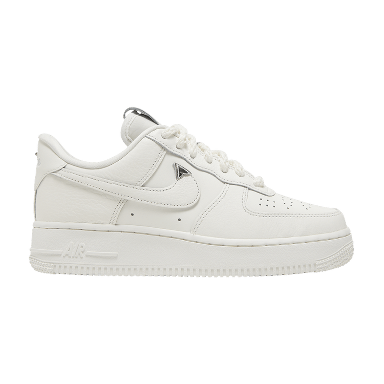 Nike Air Force 1 '07 LV8 'Needlework'